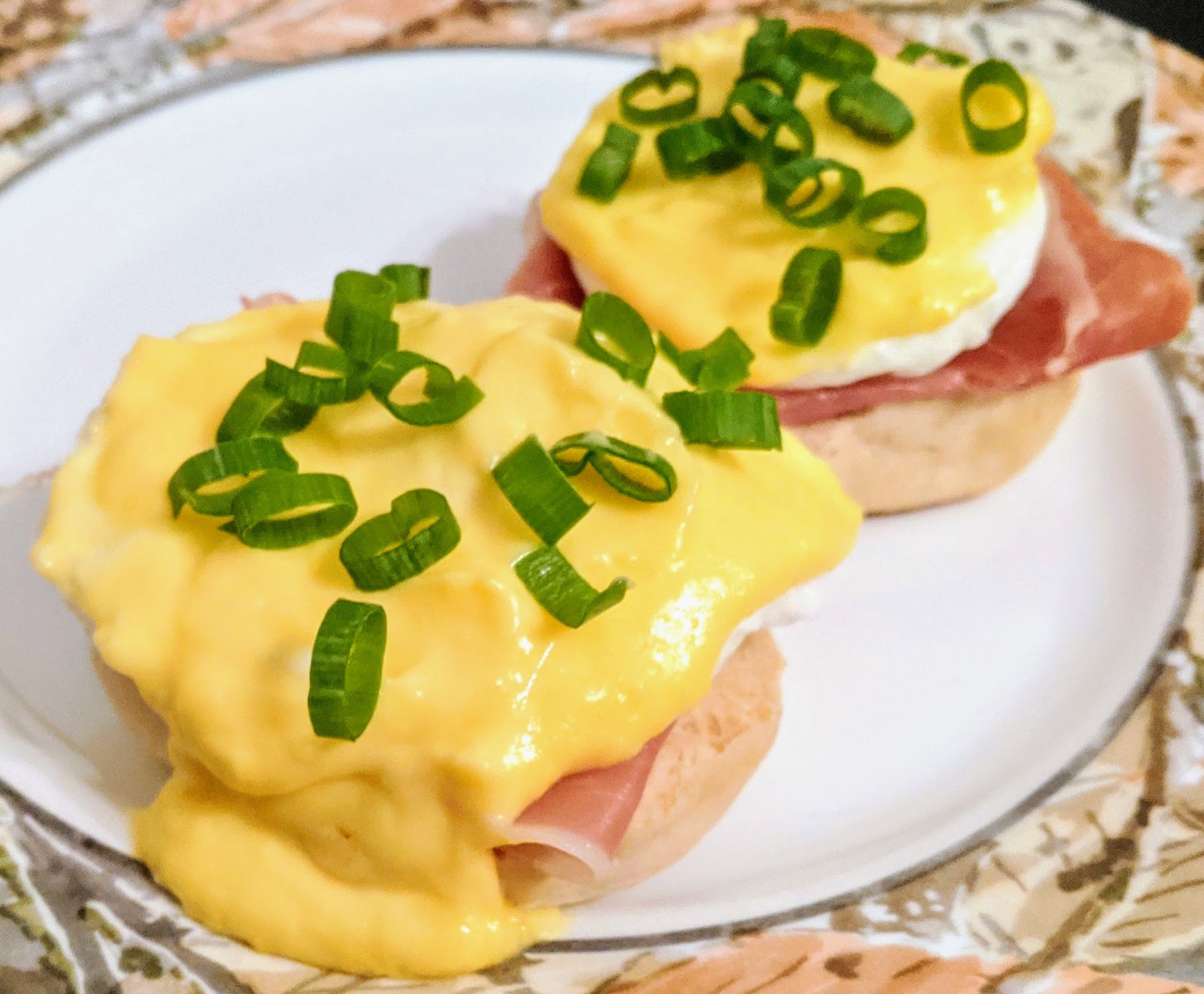 Eggs Benedict (Front)